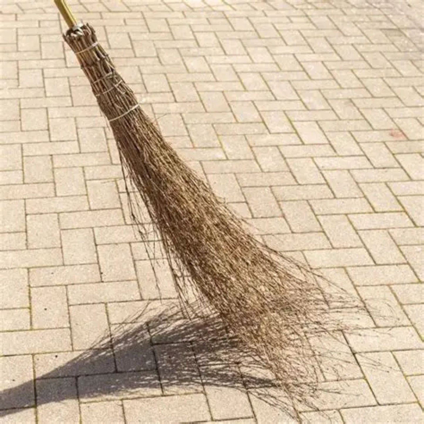 Scopa in bambù h 210cm