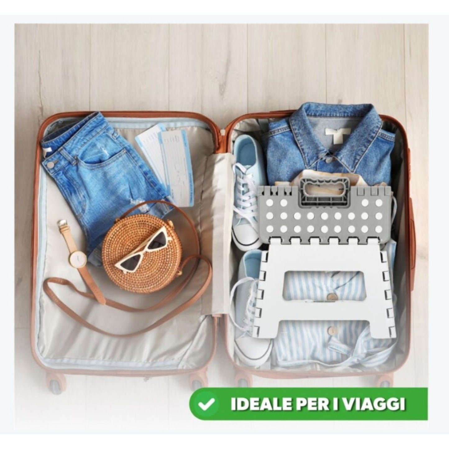 Sgabello richiudibile salvaspazio in plastica resistente